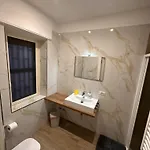 Binario 56 4* Napoli