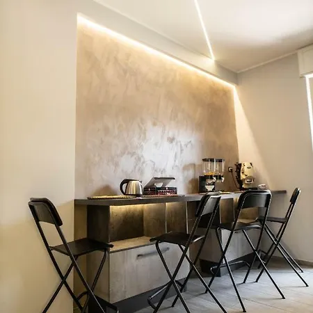 Oda ve Kahvaltı Binario 56 Napoli