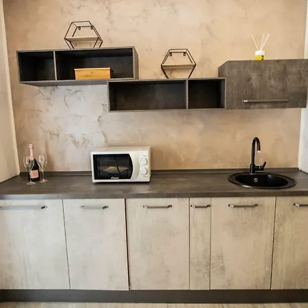 לינה וארוחת בוקר Binario 56 4*